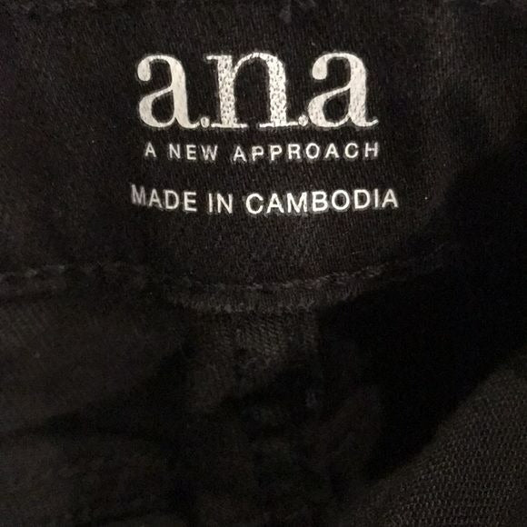 *NEW* A.N.A. Black Mid-Rise Skinny Ankle Jeans Size 8