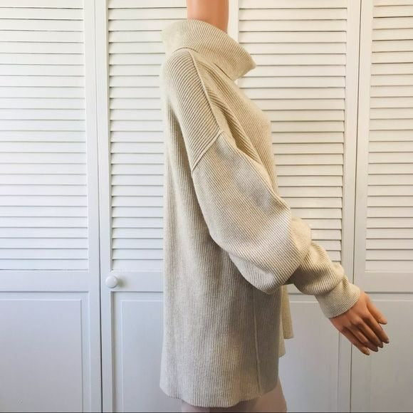 FREE PEOPLE Ivory Knit Turtleneck Sweater Size M