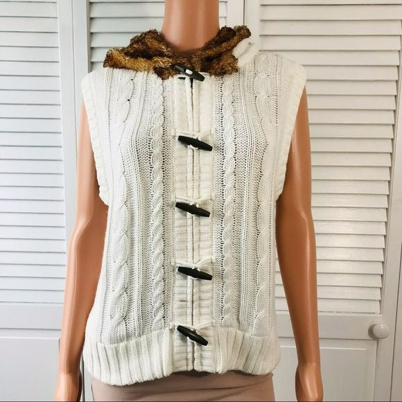 TIARA White Faux Fur Hood Knit Vest Size L