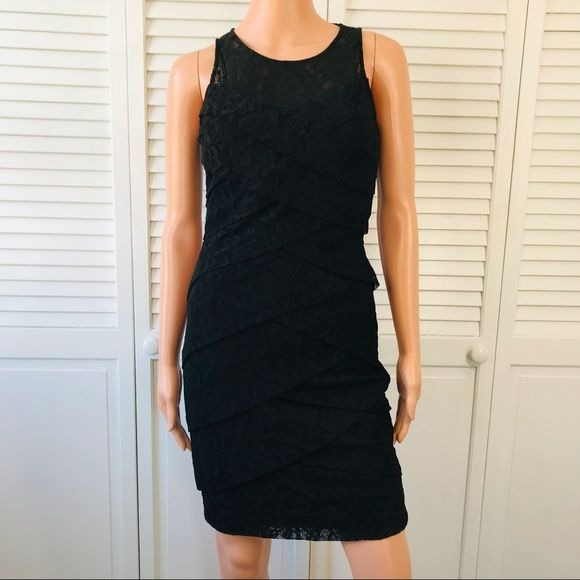 WHITE HOUSE BLACK MARKET Black Lace Sleeveless Dress Size 6