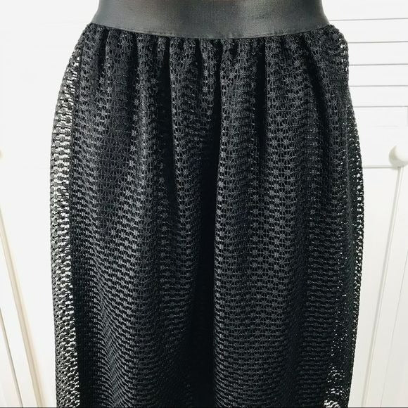 XHILARATION Black Fit & Flare Skirt Size L