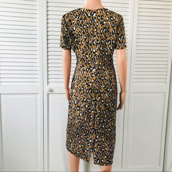 DIANE VON FURSTENBERG Leopard Print Short Sleeved Shift Dress Size 8