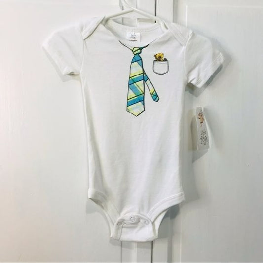 LITTLE TOTS White Cotton Short Sleeve Onesie Size 9M (New with tags)