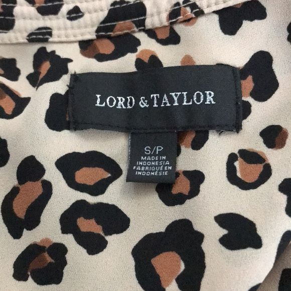 LORD & TAYLOR Tan Cheetah Print V-Neck Blouse Size S