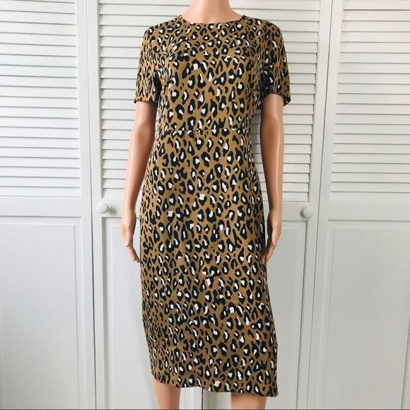 DIANE VON FURSTENBERG Leopard Print Short Sleeved Shift Dress Size 8