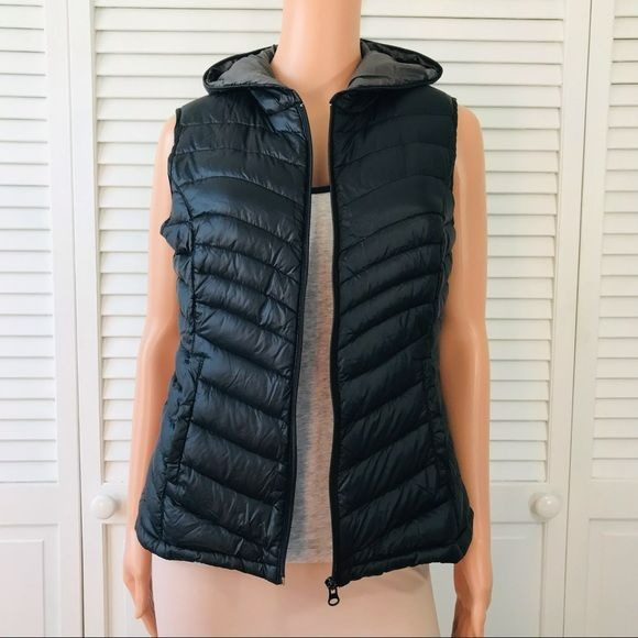 DOWN BY BY BERNARDO Black Lightweight Puffer Vest Size M