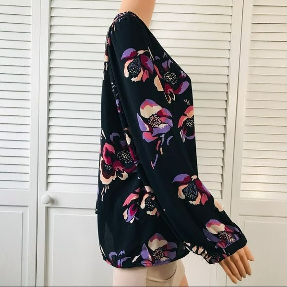 J. CREW Navy Blue Floral V-Neck Blouse Size 16