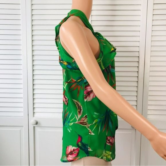 *NEW* NEW YORK & COMPANY Green Floral Halter Top Sleeveless Blouse