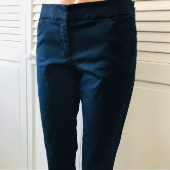 NEW YORK & COMPANY Navy Blue Stretch Cropped Pants Size 0