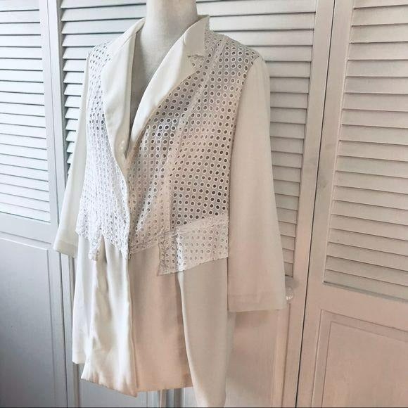 CHICO'S White Eyelet Novelty Jacket Size L