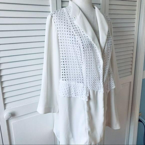 CHICO'S White Eyelet Novelty Jacket Size L