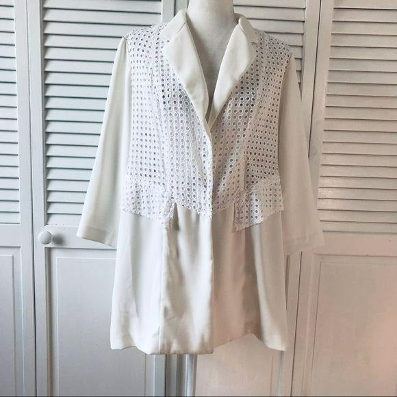 CHICO'S White Eyelet Novelty Jacket Size L