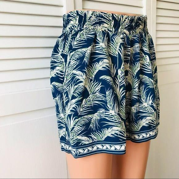 *NEW* MAX STUDIO Blue Tropical Print Shorts Size XS
